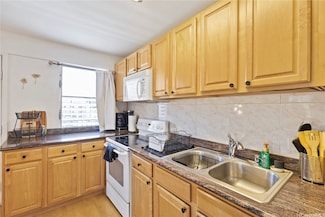 3230 Ala Ilima St Unit 301, Honolulu, HI 96818