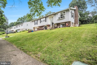 3212 Trinity Rd, Harrisburg, PA 17109