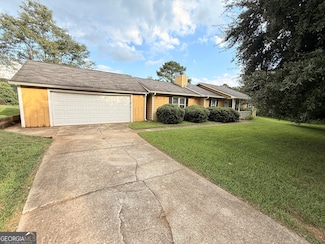 1187 Dixie Rd, Covington, GA 30014