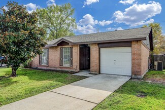 10626 Thorncliff Dr, Humble, TX 77396