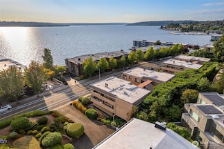 832 Lake St S, Kirkland, WA 98033