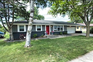 2217 N Gillett St, Appleton, WI 54914