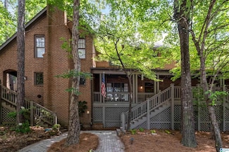 62 Hawthorn St, Birmingham, AL 35242