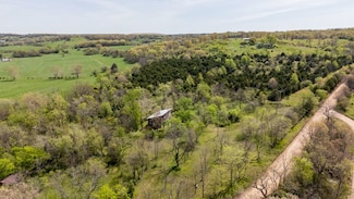 4940 Sellers Ford Rd, Hartville, MO 65667
