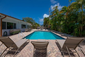1642 NE 8th St, Fort Lauderdale, FL 33304