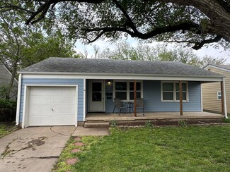 716 S Bonn St, Wichita, KS 67213