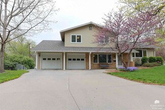 1837 Alabama Ln, Manhattan, KS 66502