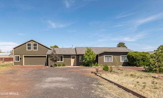 9835 Pioneer Valley Rd, Flagstaff, AZ 86004
