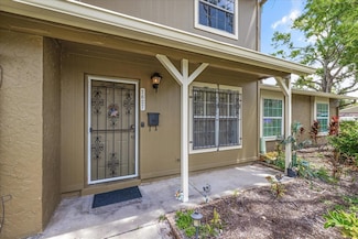 7627 Deleon Ct, Tampa, FL 33615