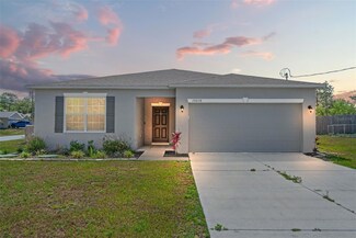 15216 Herschel Rd, Weeki Wachee, FL 34614