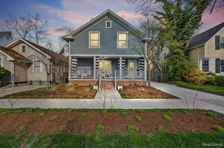 397 Kercheval Ave, Grosse Pointe Farms, MI 48236