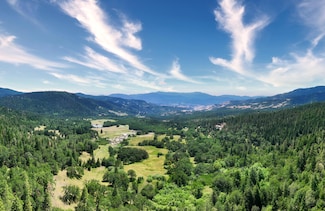 8555 Dead Indian Memorial Rd, Ashland, OR 97520