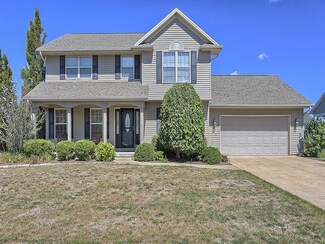 509 Hawthorne Dr, Saint Joseph, IL 61873