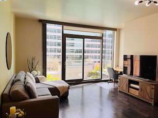 38 N Almaden Blvd Unit 608, San Jose, CA 95110