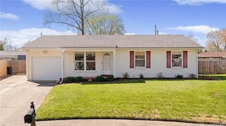 611 Spicewood Ct, Clarksville, IN 47129