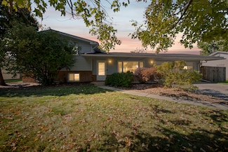 503 N Walker St, Capac, MI 48014