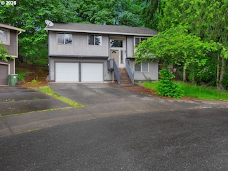 17555 Koch Ct, Sandy, OR 97055