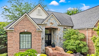 728 Sorrento Ln, Lexington, KY 40515