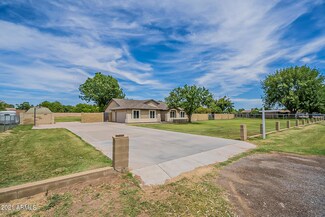 3055 S Diamond Dr, Chandler, AZ 85286