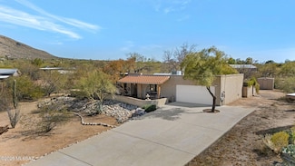 8730 N Placita de Reynaga, Tucson, AZ 85704