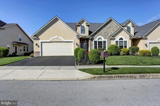 1282 Yarmouth Ln, New Cumberland, PA 17070