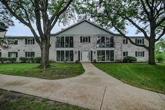 1530 Golf View Rd Unit B, Madison, WI 53704