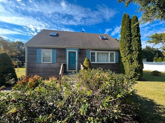 100 Old Colony Ln, Marshfield, MA 02050