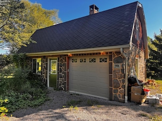 98 Berlin Rd N, Berlin Heights, OH 44814