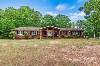5374 N Carolina 150, Lincolnton, NC 28092