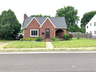 14 S Willis Ave, Endicott, NY 13760