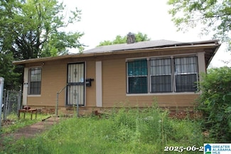 1634 Warrior Rd, Birmingham, AL 35208