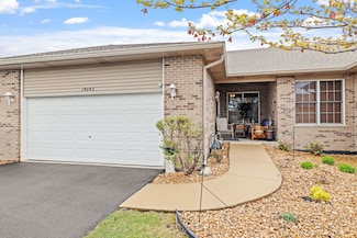 19242 104th Ave, Mokena, IL 60448