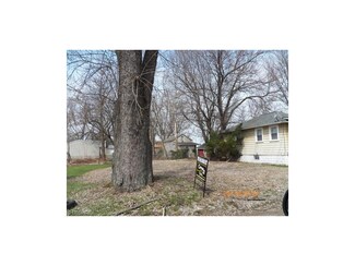 1436 4th St, Akron, OH 44312