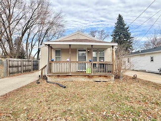 1927 Lenox Ave, Beloit, WI 53511