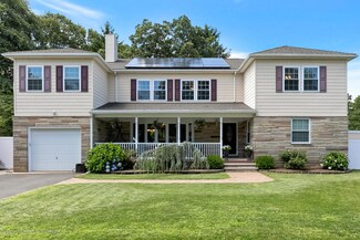 18 Eastham Ln, Point Pleasant Beach, NJ 08742