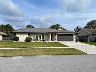 251 Las Palmas St, Royal Palm Beach, FL 33411