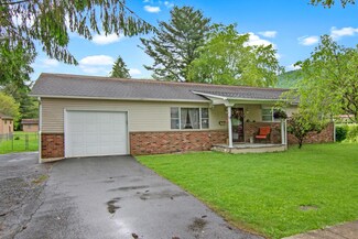 164 Ohio Ave, Rainelle, WV 25962