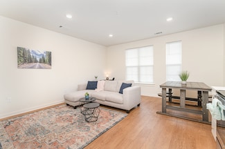 600 E Trinity Ln Unit 20, Nashville, TN 37207
