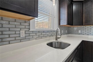 69 Washington St Unit 8, West Warwick, RI 02893