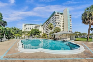 4330 Hillcrest Dr Unit 116, Hollywood, FL 33021