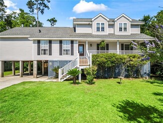 721 Woodridge Blvd, Mandeville, LA 70471