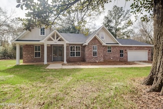 706 Jones Ave, Wiggins, MS 39577