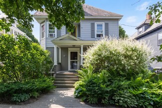 107 Loomis St, Burlington, VT 05401