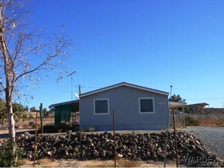 13466 S York Dr, Topock/Golden Shores, AZ 86436