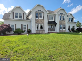 12 Foxview Cir, Hockessin, DE 19707