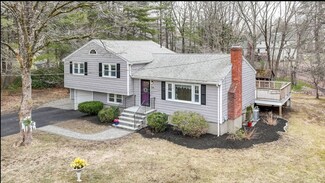 548 Oak St, Westwood, MA 02090