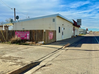 11 W Washington Ave, Chester, MT 59522