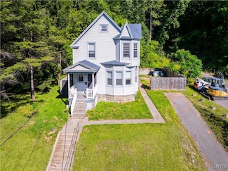 554 W Main St, Little Falls, NY 13365