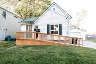 422 S Division Ave, Fremont, MI 49412