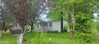 109 Durbin Ln, Parsons, TN 38363